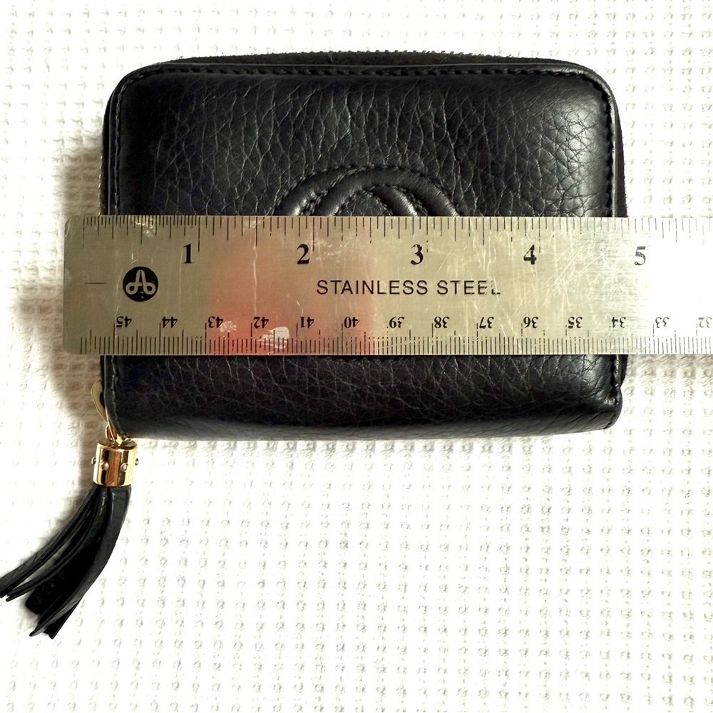 Gucci Black Leather Zip Wallet - Picture 6 of 7